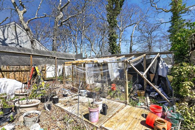3 Demaret Court, Little Egg Harbor, NJ 08087