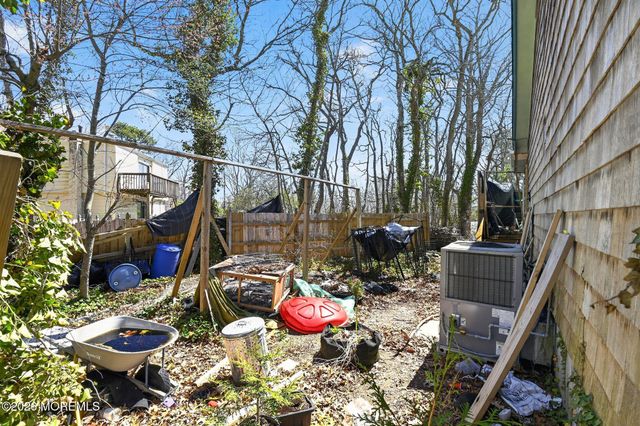 3 Demaret Court, Little Egg Harbor, NJ 08087