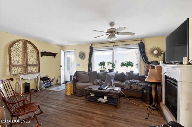 3 Demaret Court, Little Egg Harbor, NJ 08087
