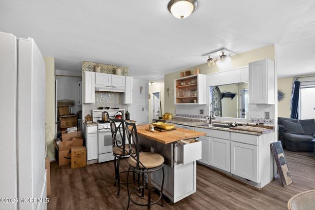 3 Demaret Court, Little Egg Harbor, NJ 08087