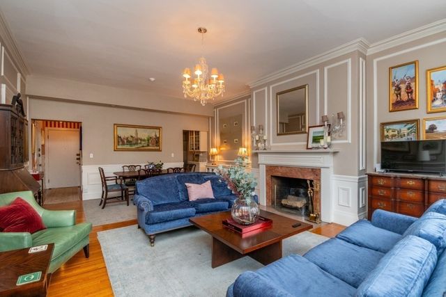 164 Beacon St 2, Boston, MA 02116