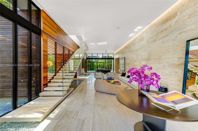 250 Ocean Blvd, Golden Beach, FL 33160