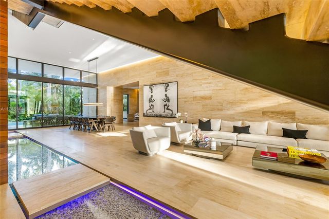 250 Ocean Blvd, Golden Beach, FL 33160