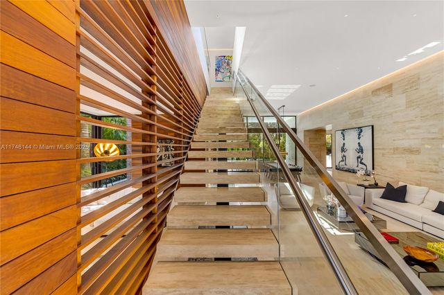 250 Ocean Blvd, Golden Beach, FL 33160