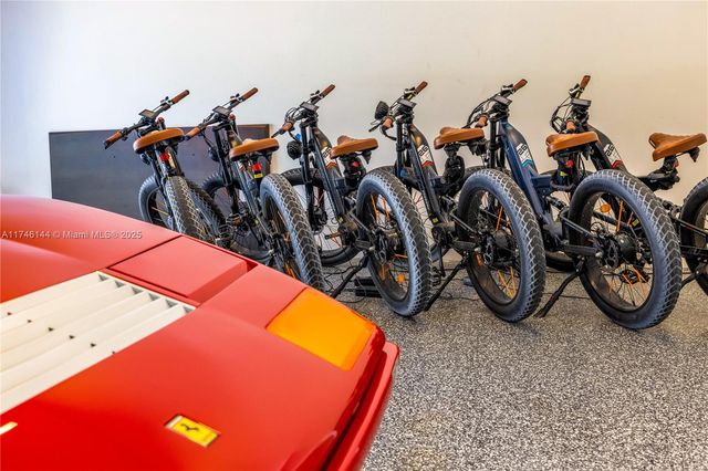 250 Ocean Blvd, Golden Beach, FL 33160