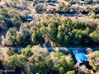 Lepoma Avenue, Biloxi, MS 39532