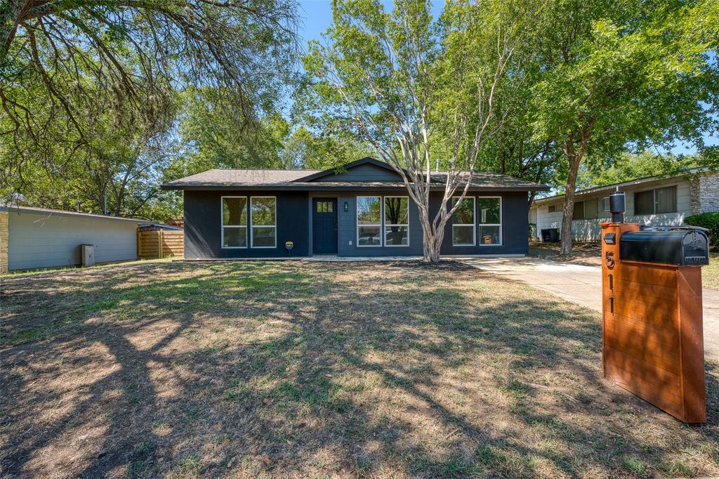 511 Ramble LN, Austin, TX 78745