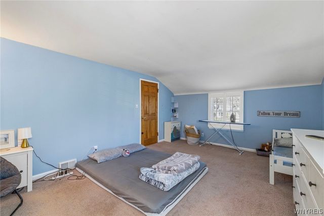 415 Roycroft Boulevard, Amherst, NY 14226