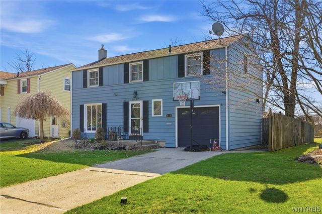 415 Roycroft Boulevard, Amherst, NY 14226