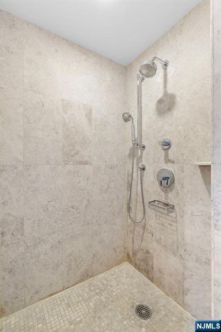 1000 Ave At Port Imperial 403, Weehawken, NJ 07086