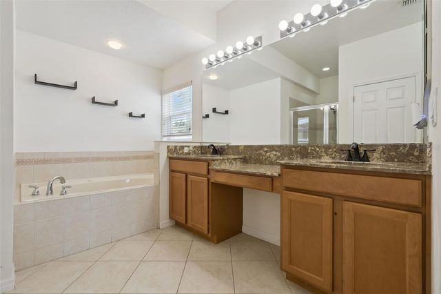 1900 ACACIA DRIVE, Kissimmee, FL 34758