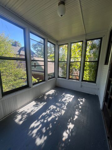 811 16th Street, Des Moines, IA 50314