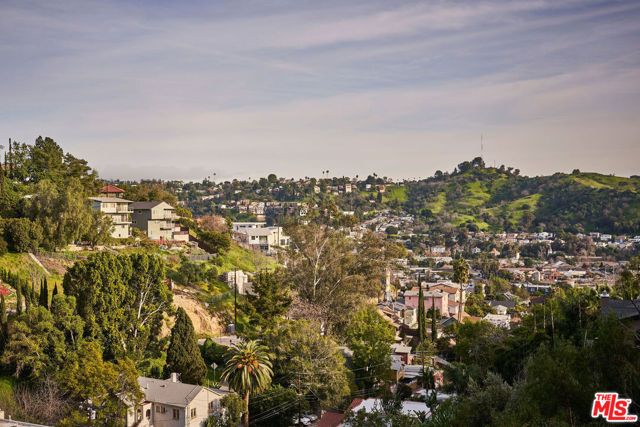 3761 Glenalbyn Drive, Los Angeles, CA 90065