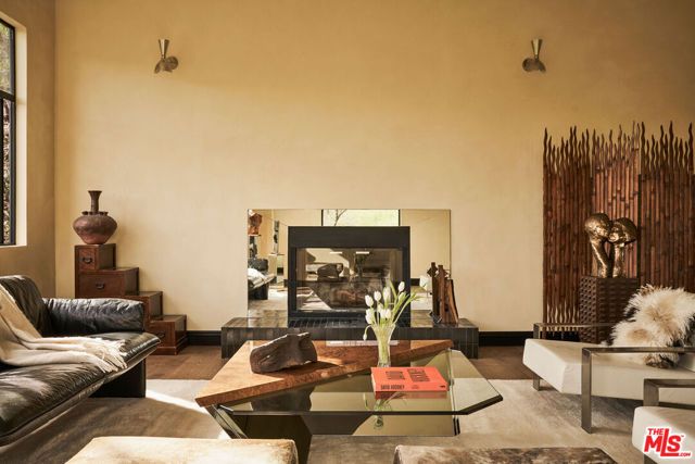 3761 Glenalbyn Drive, Los Angeles, CA 90065