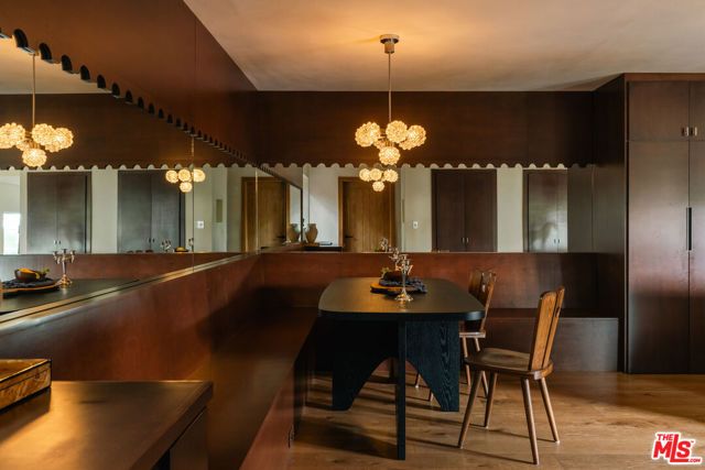 3761 Glenalbyn Drive, Los Angeles, CA 90065