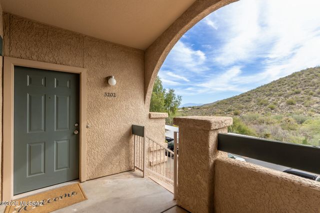 101 S Players Club Dr Apt 3202, Tucson, AZ 85745