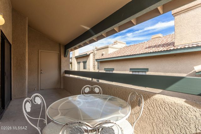 101 S Players Club Dr Apt 3202, Tucson, AZ 85745