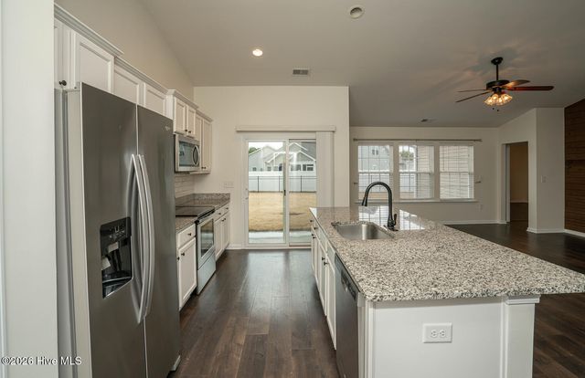 929 Brewster Court SW, Ocean Isle Beach, NC 28469