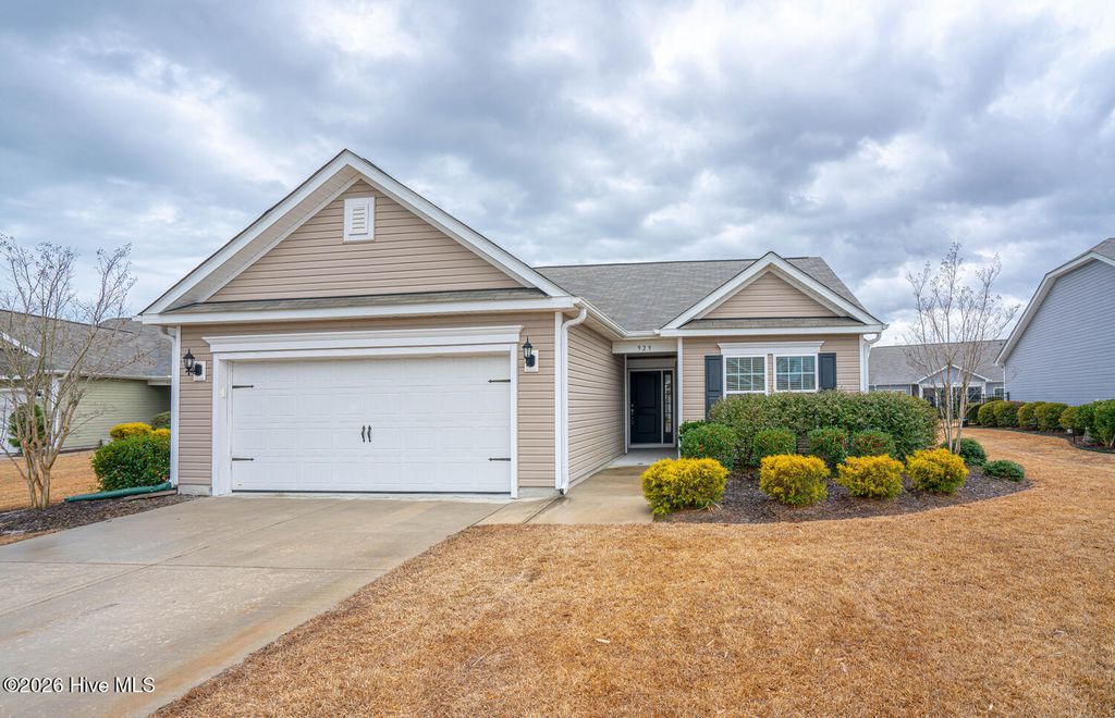 929 Brewster Court SW, Ocean Isle Beach, NC 28469