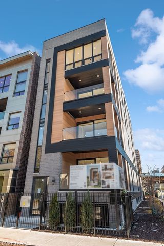 3035 N Sheffield Avenue 2, Chicago, IL 60657