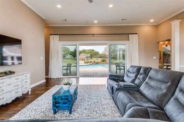 459 Chippendale Drive, Heath, TX 75032