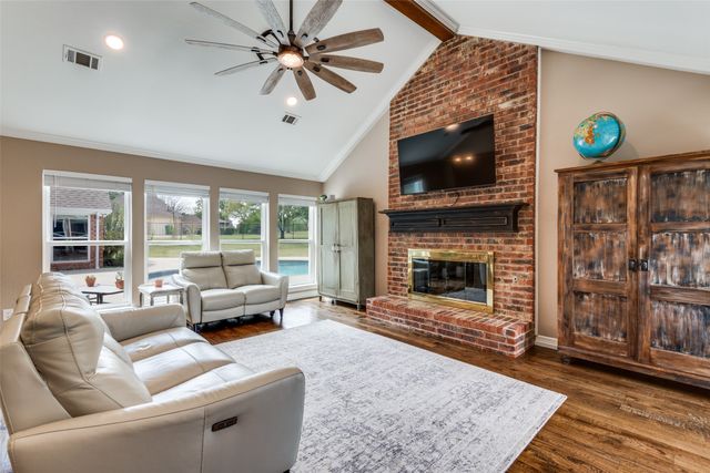 459 Chippendale Drive, Heath, TX 75032