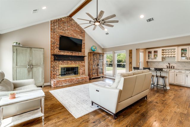 459 Chippendale Drive, Heath, TX 75032