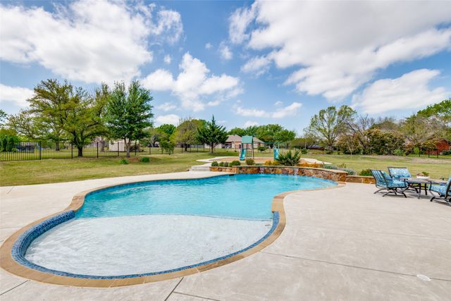 459 Chippendale Drive, Heath, TX 75032