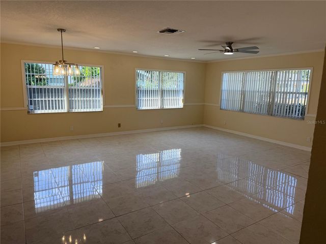 4518 24TH AVENUE S, St Petersburg, FL 33711