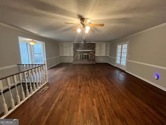 809 College Street, Carrollton, GA 30117