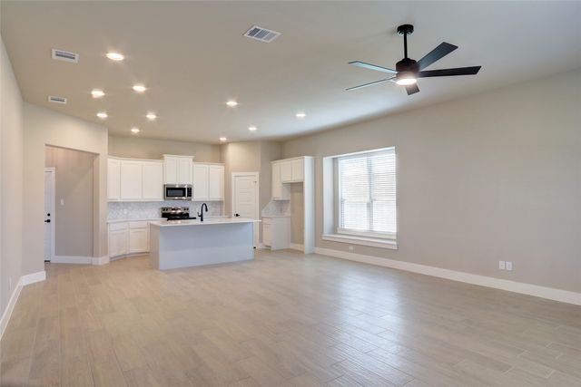 206 Pennington Road, Josephine, TX 75173