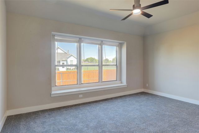 206 Pennington Road, Josephine, TX 75173