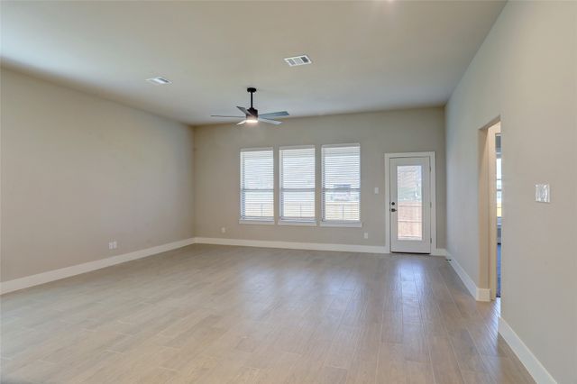 206 Pennington Road, Josephine, TX 75173