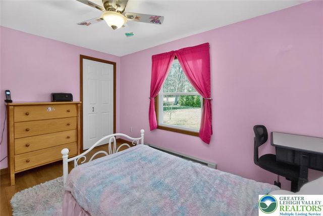 240 Horseshoe Drive, Towamensing Twp, PA 18071