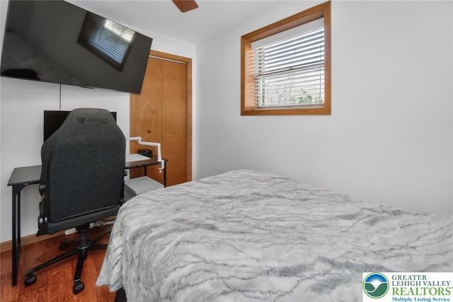 240 Horseshoe Drive, Towamensing Twp, PA 18071