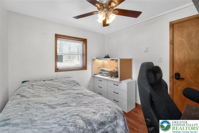 240 Horseshoe Drive, Towamensing Twp, PA 18071