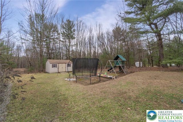 240 Horseshoe Drive, Towamensing Twp, PA 18071