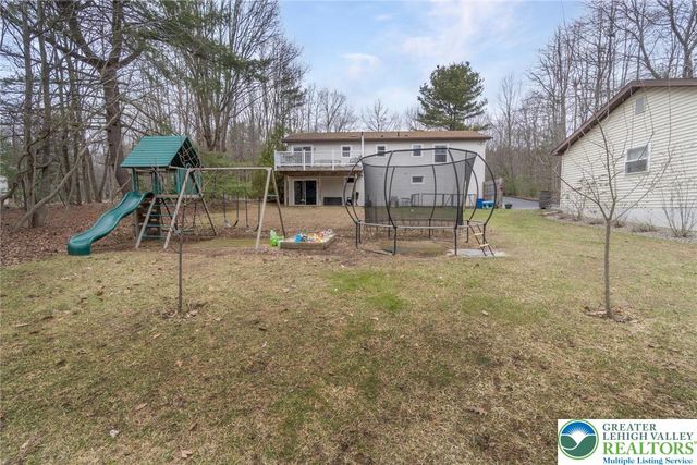 240 Horseshoe Drive, Towamensing Twp, PA 18071