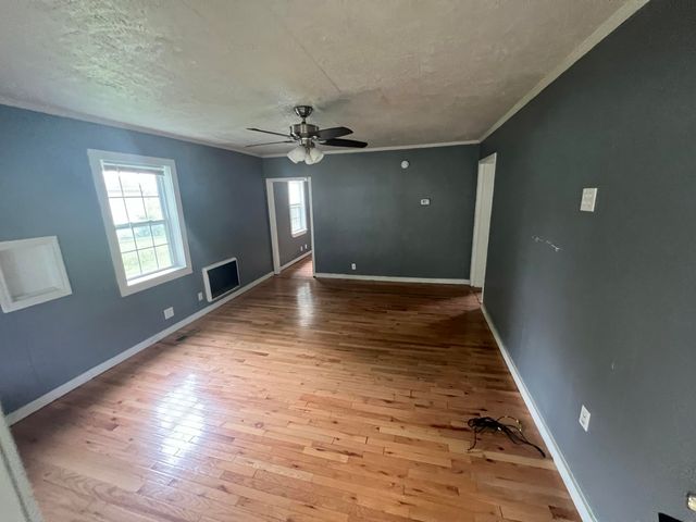 1309 Holly Avenue, South Pittsburg, TN 37380
