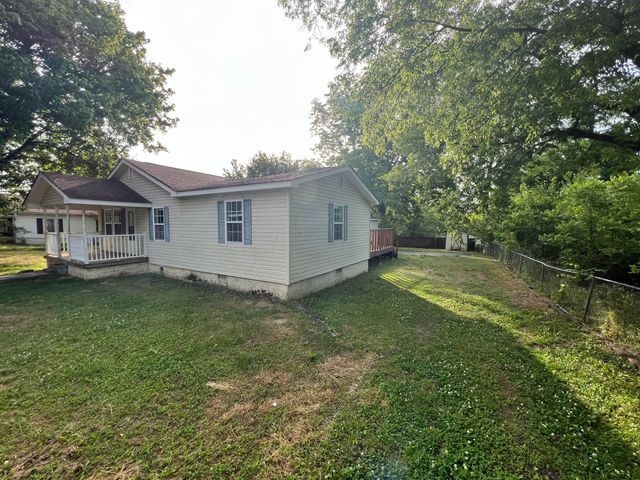 1309 Holly Avenue, South Pittsburg, TN 37380
