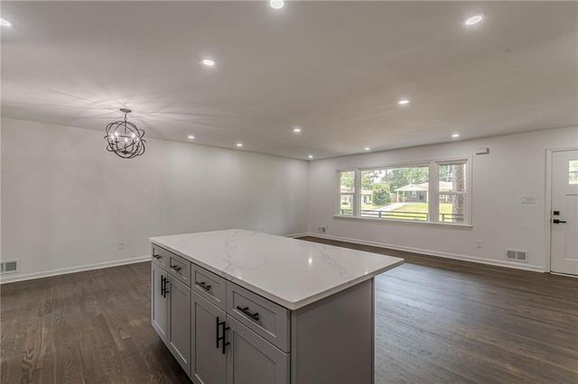 2352 Glendale Drive, Decatur, GA 30032