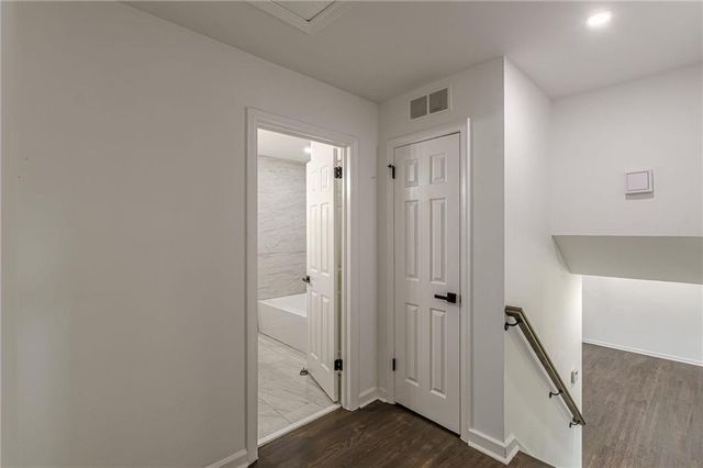 2352 Glendale Drive, Decatur, GA 30032