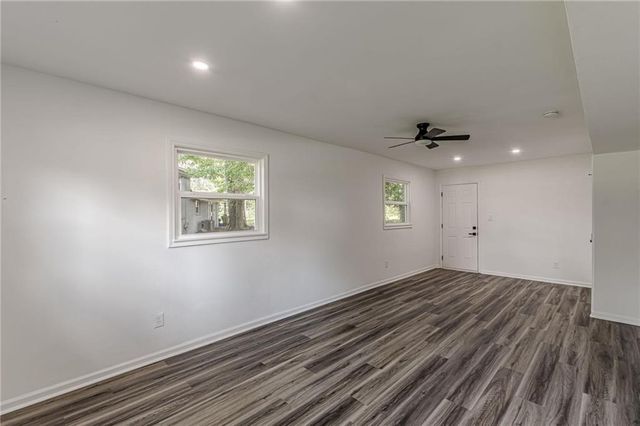 2352 Glendale Drive, Decatur, GA 30032