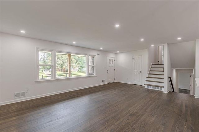 2352 Glendale Drive, Decatur, GA 30032