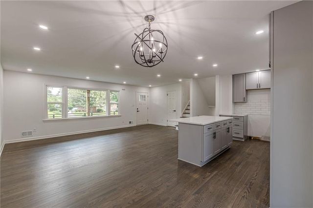 2352 Glendale Drive, Decatur, GA 30032