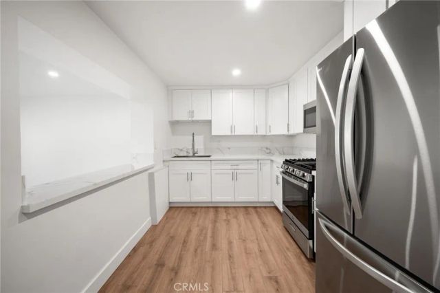 8246 Woodshill Trail, Los Angeles, CA 90069