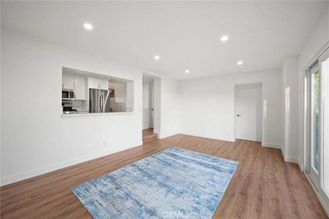 8246 Woodshill Trail, Los Angeles, CA 90069