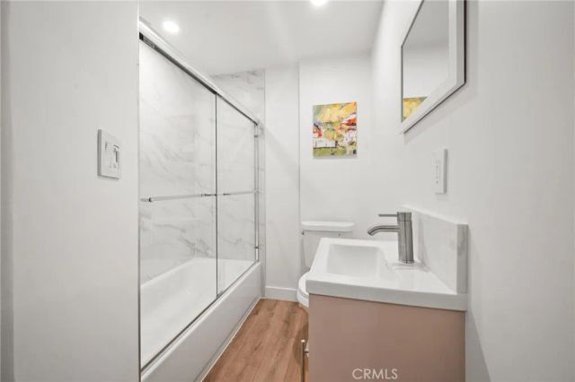 8246 Woodshill Trail, Los Angeles, CA 90069