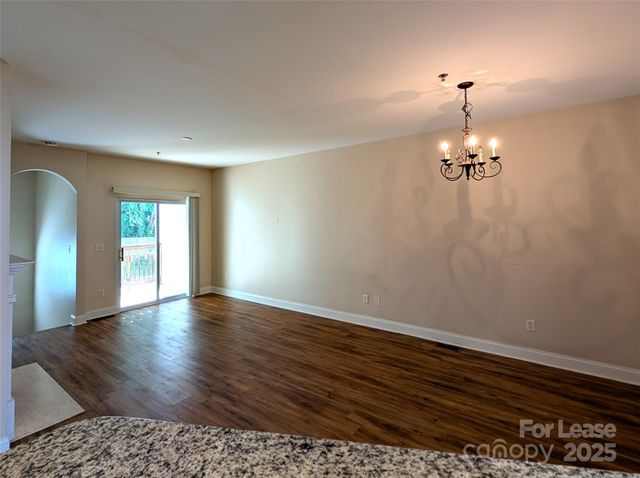6856 Park Place Drive, Charlotte, NC 28262