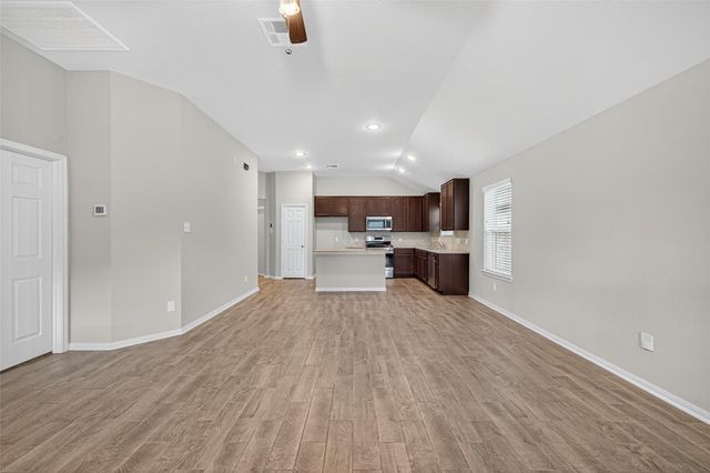 11643 Colossal Oak Drive, Houston, TX 77066